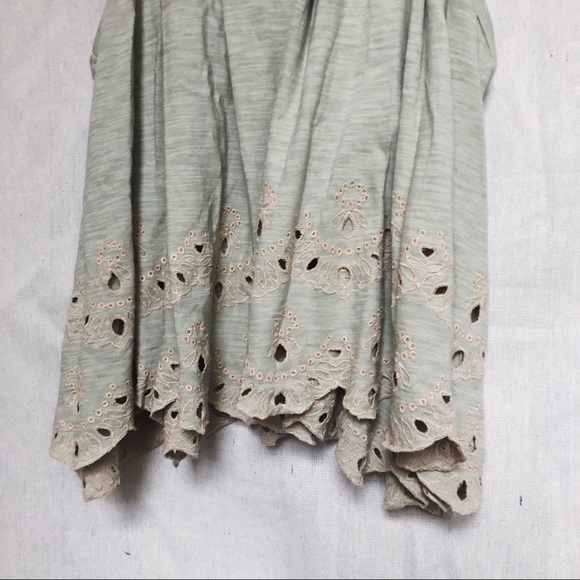 Free People Embroidered Scallop Tank w/ Open Back - Picture 2 of 5